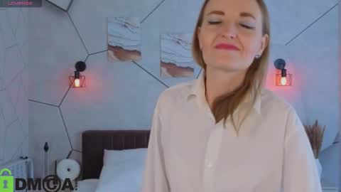 Snapshot of angelina_relax chatting on 02/12/26, 01:44 Angelina online show from 02/12/26, 01:44