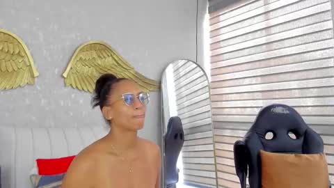 Snapshot of angelina_ruspoli chatting on 03/01/26, 02:08 Angelina online show from 03/01/26, 02:08