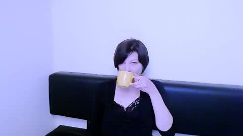 Angelina online show from 01/29/25, 07:46