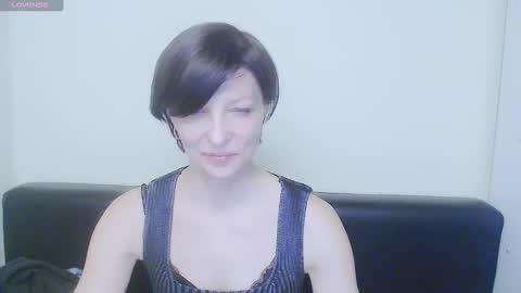 Angelina online show from 02/05/25, 10:51