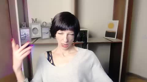 Angelina online show from 09/24/25, 06:39