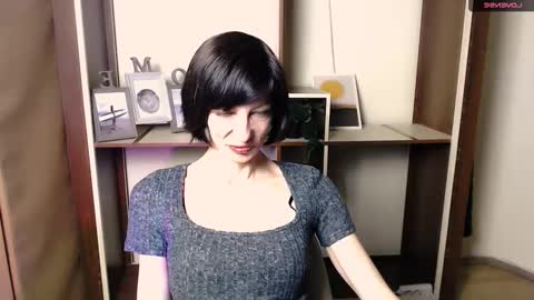 Angelina online show from 11/03/25, 07:42