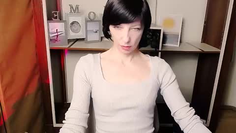 Angelina online show from 01/09/26, 10:40