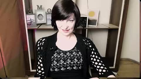 Angelina online show from 06/02/26, 07:32