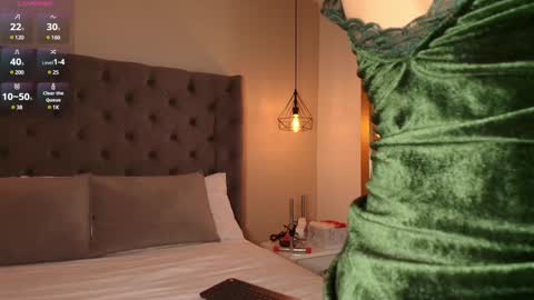 Snapshot of angelinarosss_ chatting on 01/16/25, 03:35 online show from 01/16/25, 03:35