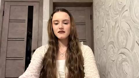 Nika online show from 04/12/26, 02:00