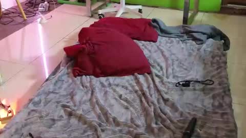 Angel online show from 03/04/25, 05:00