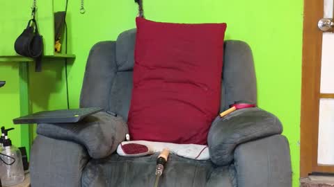 Angel online show from 02/20/26, 04:09