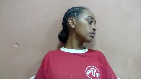 Snapshot of angeline221173 chatting on 07/30/26, 05:12 angeline221173 online show from 07/30/26, 05:12