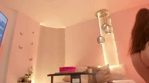 Angeline  online show from 11/26/25, 12:39