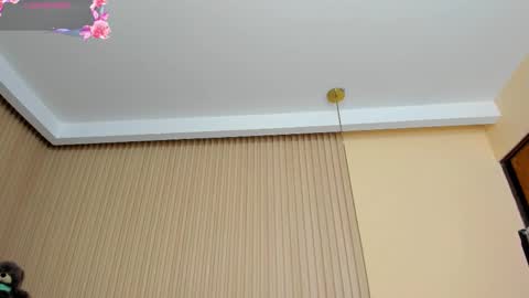 angeline online show from 11/12/25, 12:05