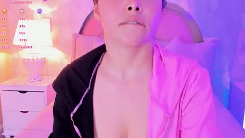 angeline online show from 03/28/26, 12:05