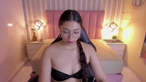 Snapshot of angelinemore chatting on 03/07/26, 07:33 ANGELINE online show from 03/07/26, 07:33