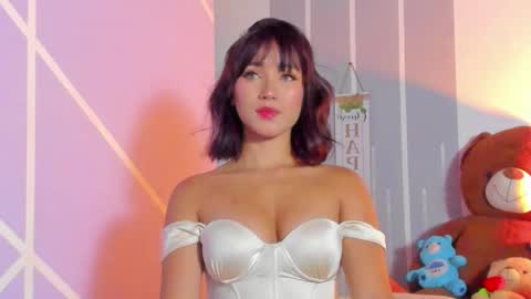 Angelique Murphy online show from 02/08/26, 01:31