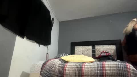 angelita827652 online show from 03/16/26, 09:13