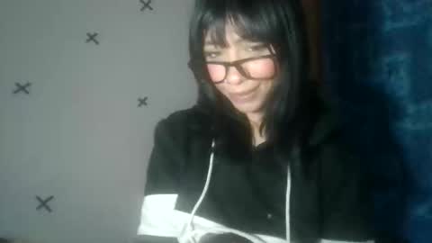 angelita_33 online show from 11/01/25, 10:01