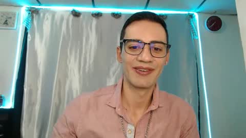 angelitoguerra2024 online show from 12/06/24, 12:34