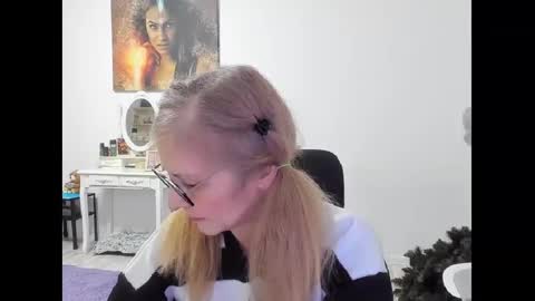 AngelKaty69 online show from 01/22/25, 09:43