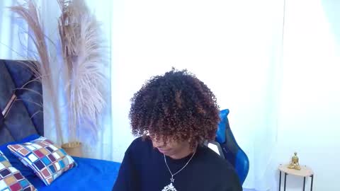 Angel online show from 11/25/25, 08:09