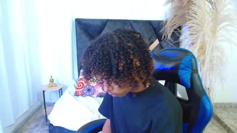 Angel online show from 02/27/26, 09:04