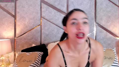 Angel online show from 01/30/25, 01:53