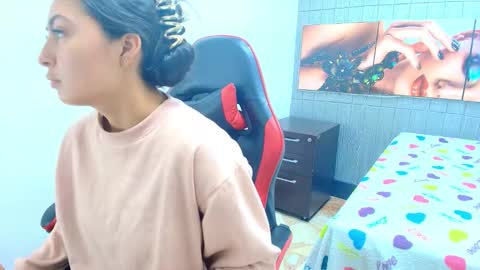 Angell cooper8 online show from 03/25/26, 12:11