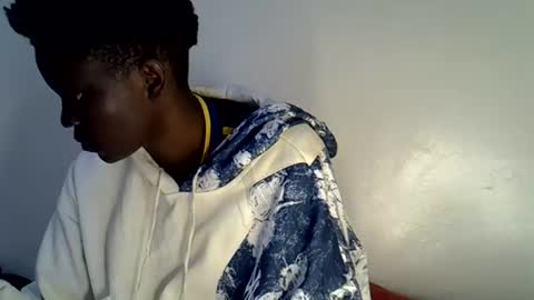 angell_queen2 online show from 07/17/26, 07:19