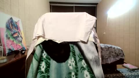 Snapshot of angelleah chatting on 06/06/26, 06:34 angelleah online show from 06/06/26, 06:34