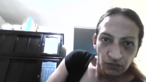 Snapshot of angellion141 chatting on 04/15/26, 01:12 angellion141 online show from 04/15/26, 01:12