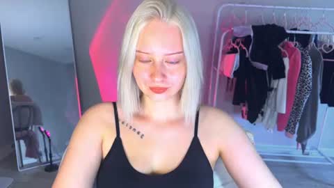 Cutie online show from 07/10/26, 11:24