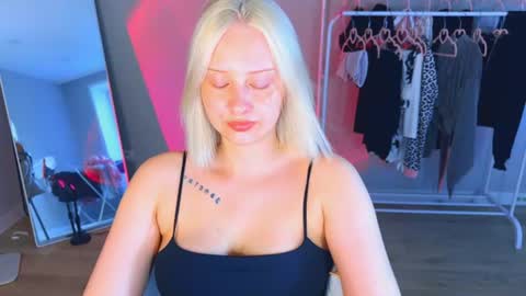 Cutie online show from 07/16/26, 11:27