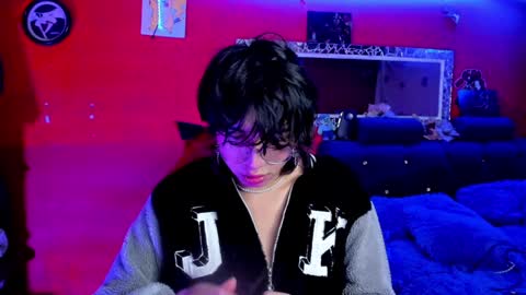 Angel  online show from 12/31/24, 06:59