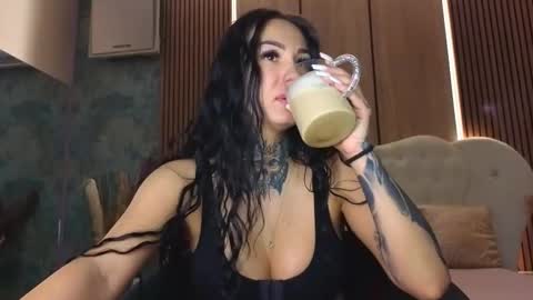 angellys online show from 03/18/26, 07:44