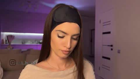 angelmi171 online show from 10/27/25, 06:12