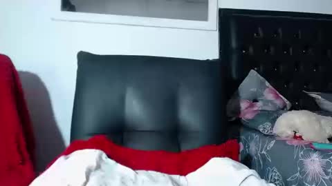 angelo online show from 10/18/25, 05:35