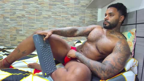 angelo_evans33 online show from 02/18/26, 12:50