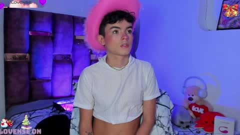 Angelo I work from home this is my room  online show from 12/11/24, 06:14