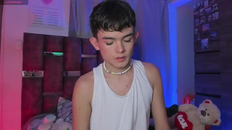 Angelo I work from home this is my room  online show from 01/17/25, 09:06