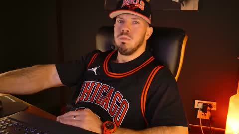 BlackWolf online show from 12/22/25, 02:14