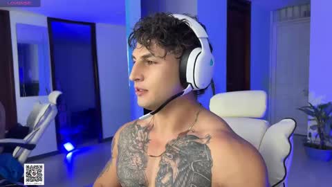 Snapshot of angeloferro1 chatting on 02/24/25, 05:00 Angelo Ferro online show from 02/24/25, 05:00