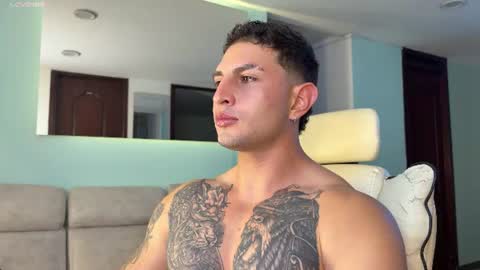Snapshot of angeloferro1 chatting on 07/05/26, 06:20 Angelo Ferro online show from 07/05/26, 06:20