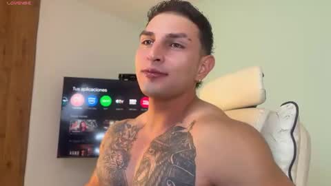Snapshot of angeloferro1 chatting on 07/08/26, 04:39 Angelo Ferro online show from 07/08/26, 04:39