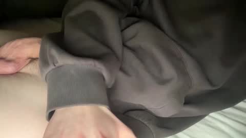 Angelow online show from 04/05/26, 01:25