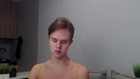 Angel online show from 11/01/25, 08:16