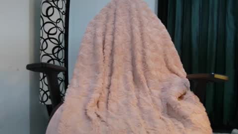 ivanna online show from 12/16/25, 04:50