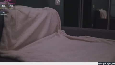 Nikki online show from 02/10/26, 04:05