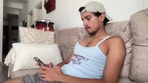 Snapshot of angelsansciele chatting on 05/27/26, 04:59 Sebastian online show from 05/27/26, 04:59