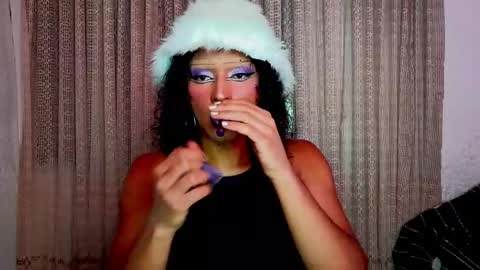   online show from 09/26/25, 06:28