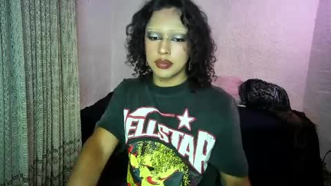 Snapshot of angelsdustxxx chatting on 03/31/26, 02:46 online show from 03/31/26, 02:46