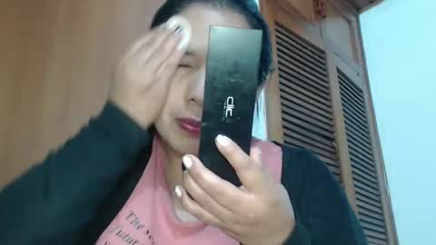 rebeca online show from 12/11/24, 01:47